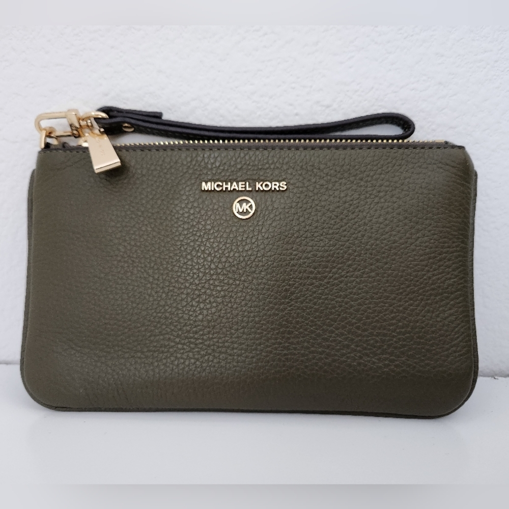 Michael Kors "Jet Set" Charm Wristlet